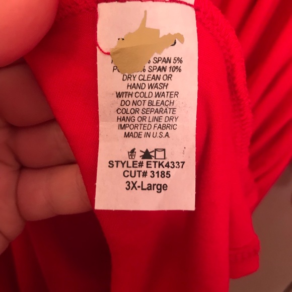 NEW Red dress w/ ruffle sleeves & lace detail 3XL - Picture 3 of 3